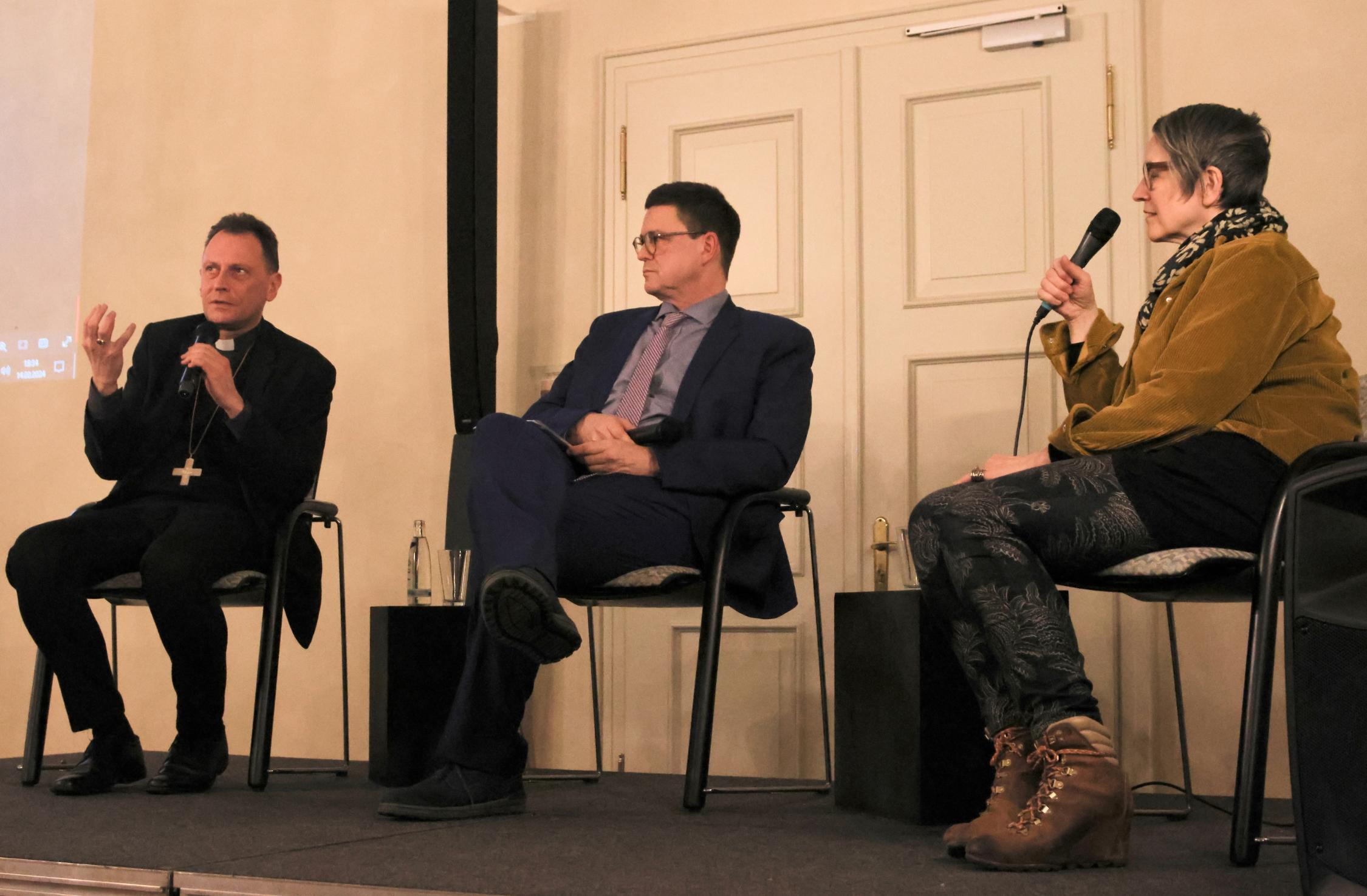 Podiumsdiskussion Aschermittwoch der Künstlerinnen und Künstler 2024