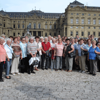 Seniorenwallfahrt1.gif